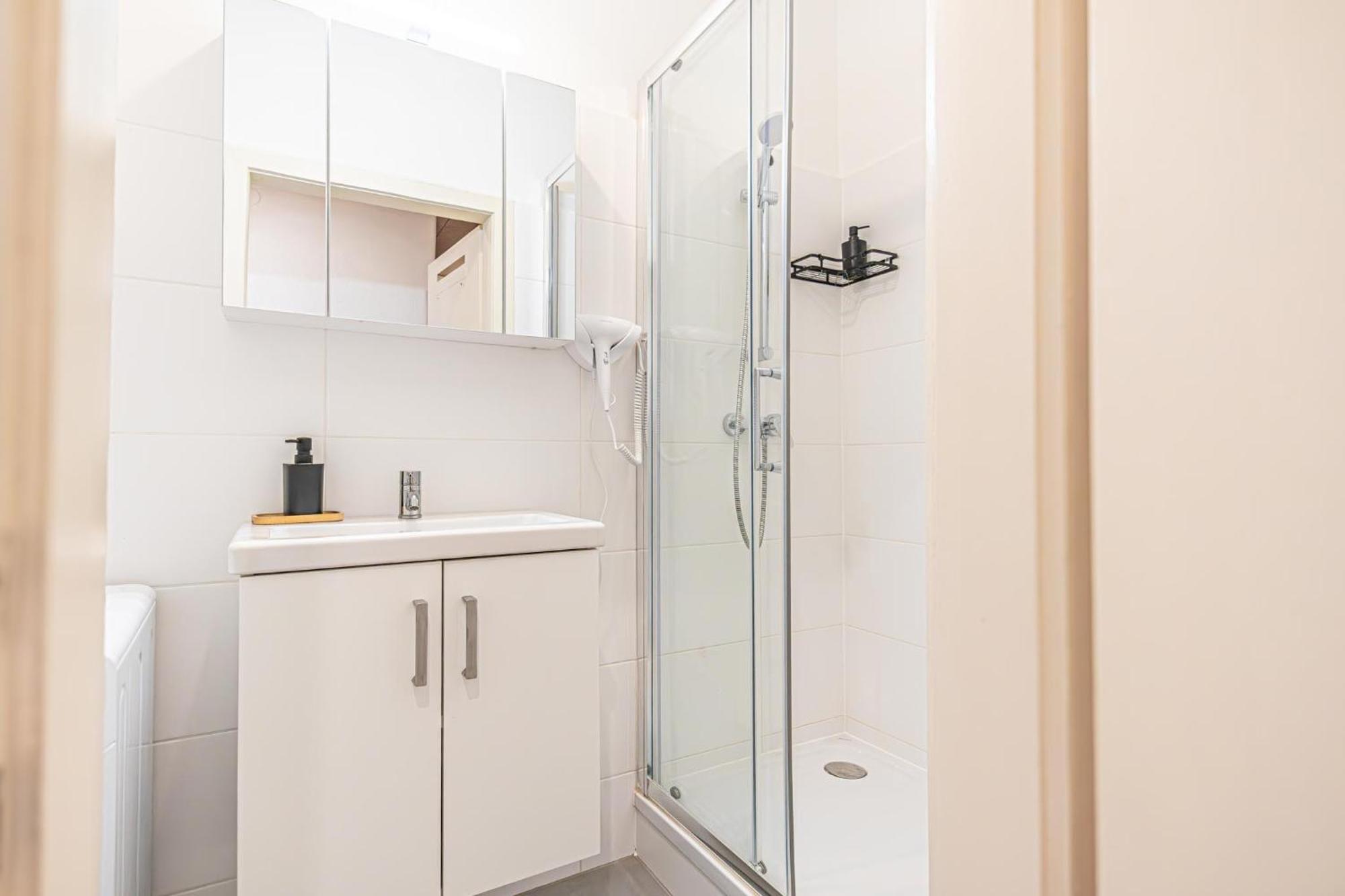 Desirable 2Br - Bookable For Longstays In Lockdown B Bécs Kültér fotó